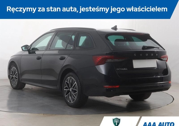 Skoda Octavia cena 77000 przebieg: 182444, rok produkcji 2020 z Iława małe 232